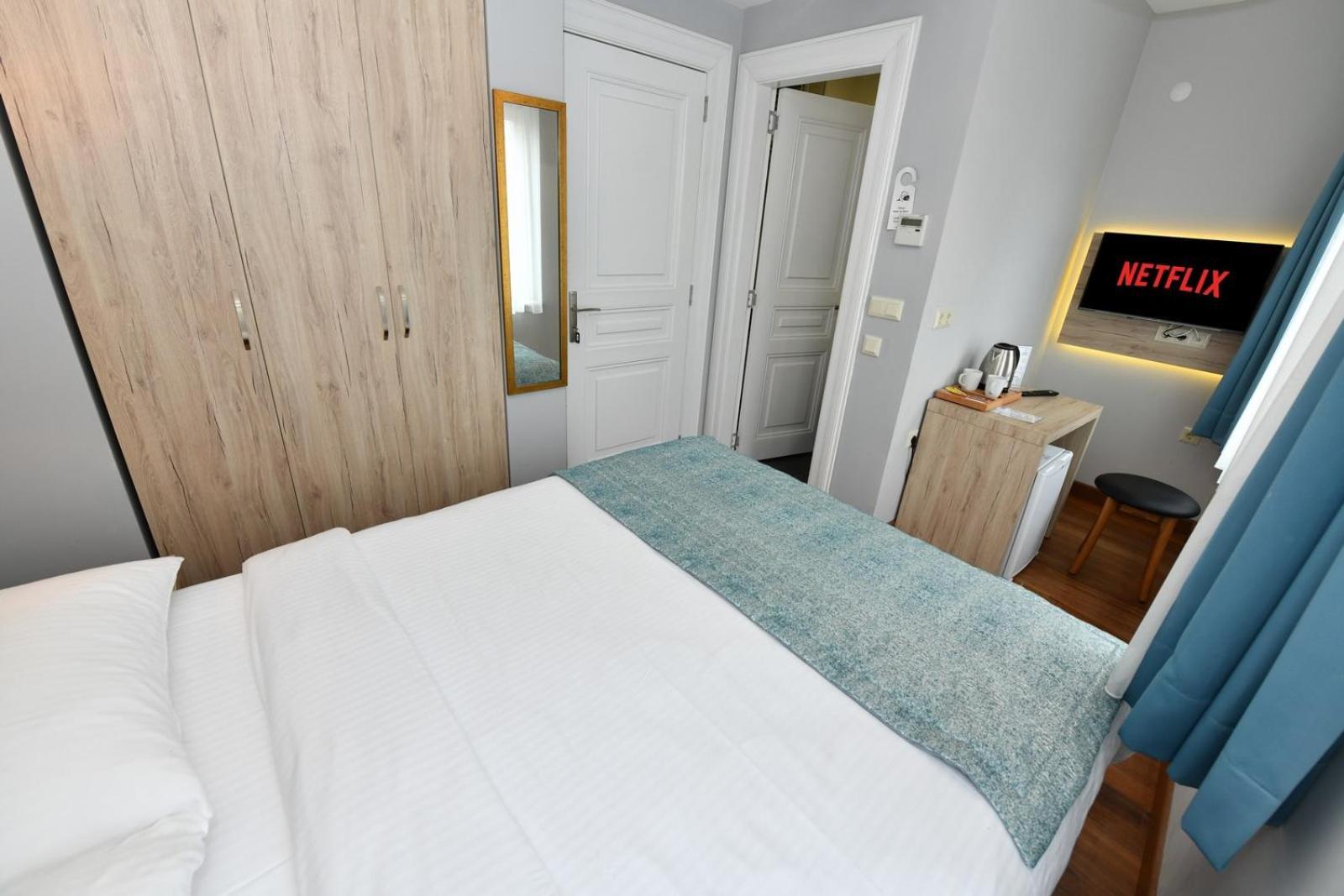 Andi Hotel Istanboel Buitenkant foto