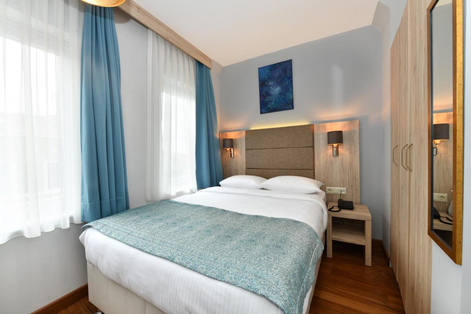 Andi Hotel Istanboel Buitenkant foto