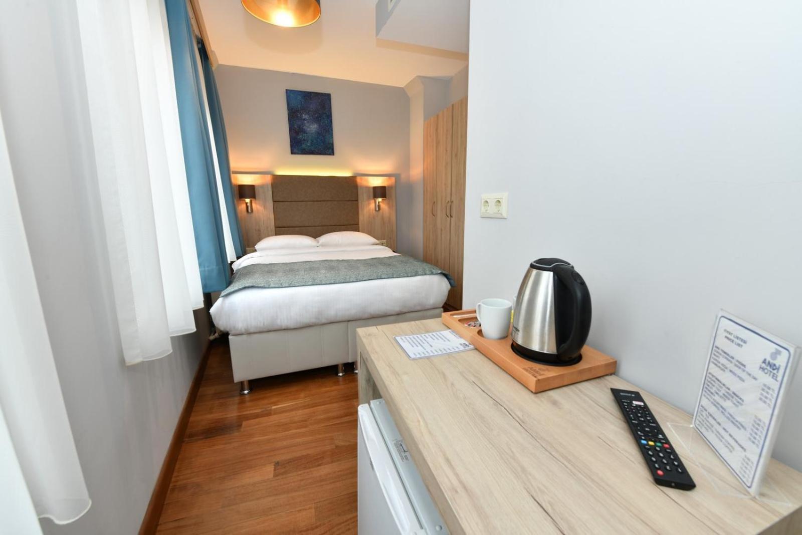 Andi Hotel Istanboel Buitenkant foto